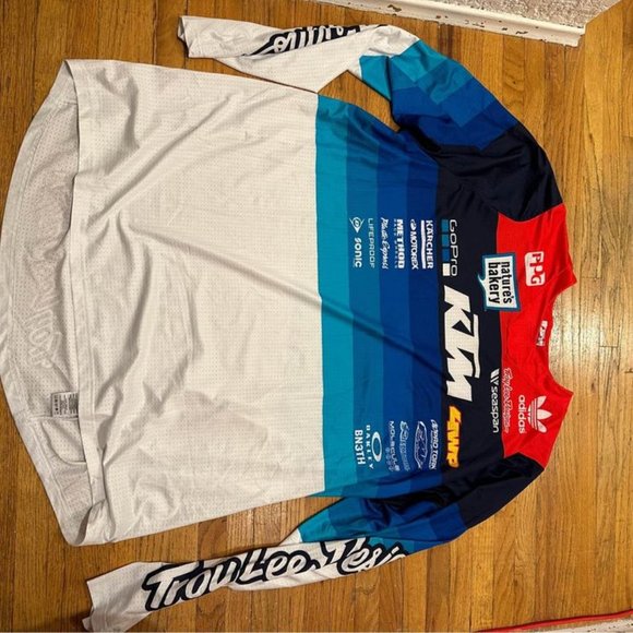 Motocross jerseys - Picture 4 of 8